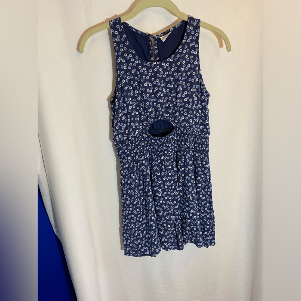 Abercrombie Kids Girls Shorts Jumper blue and white flowers, Size 15/16 Viscose